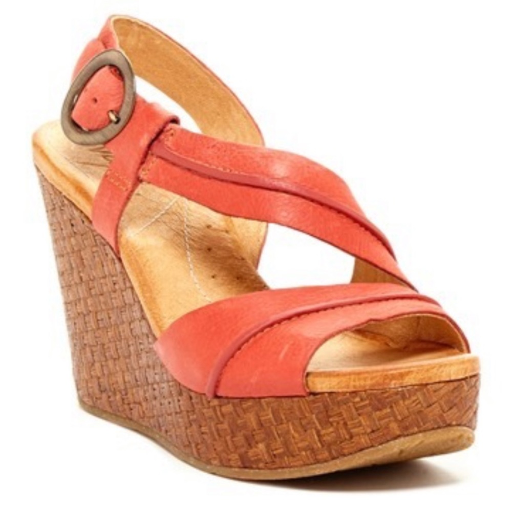 🌺 Anthropologie Naya Coral wedges size 7 🌺